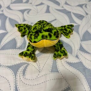 Plush Green Leopard-Pattern Frog Pet Toy